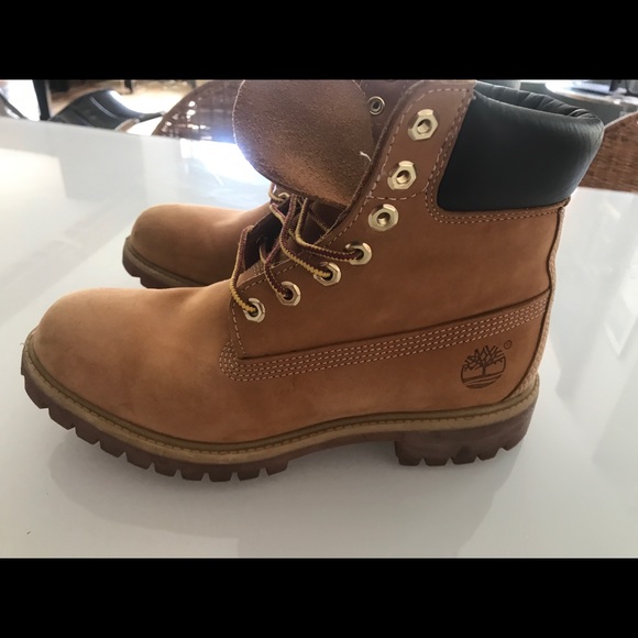 Men’s Timberland Boots - Picture 4 of 10